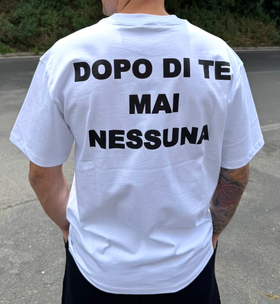T-SHIRT BIANCA CON SCRITTA